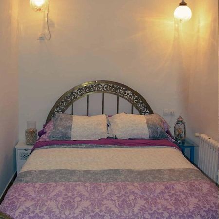Apartamento A Los Pies Del Rio Ebro Miravet Exterior photo